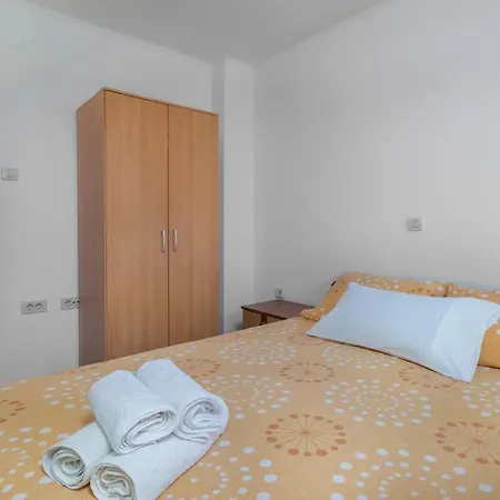 3 Bedroom Gorgeous In * Blazevci