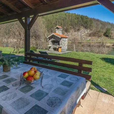 3 Bedroom Gorgeous In Holiday home
