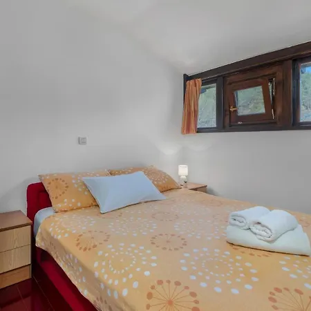 Holiday home 3 Bedroom Gorgeous In Blazevci