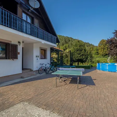 3 Bedroom Gorgeous In Holiday home